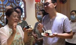 郭威最新邻居爆料新闻,揭秘明星郭威真实生活点滴